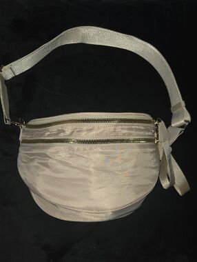 Women's Cream Mini Crossbody Belt Bag with Gold Zipper Accents